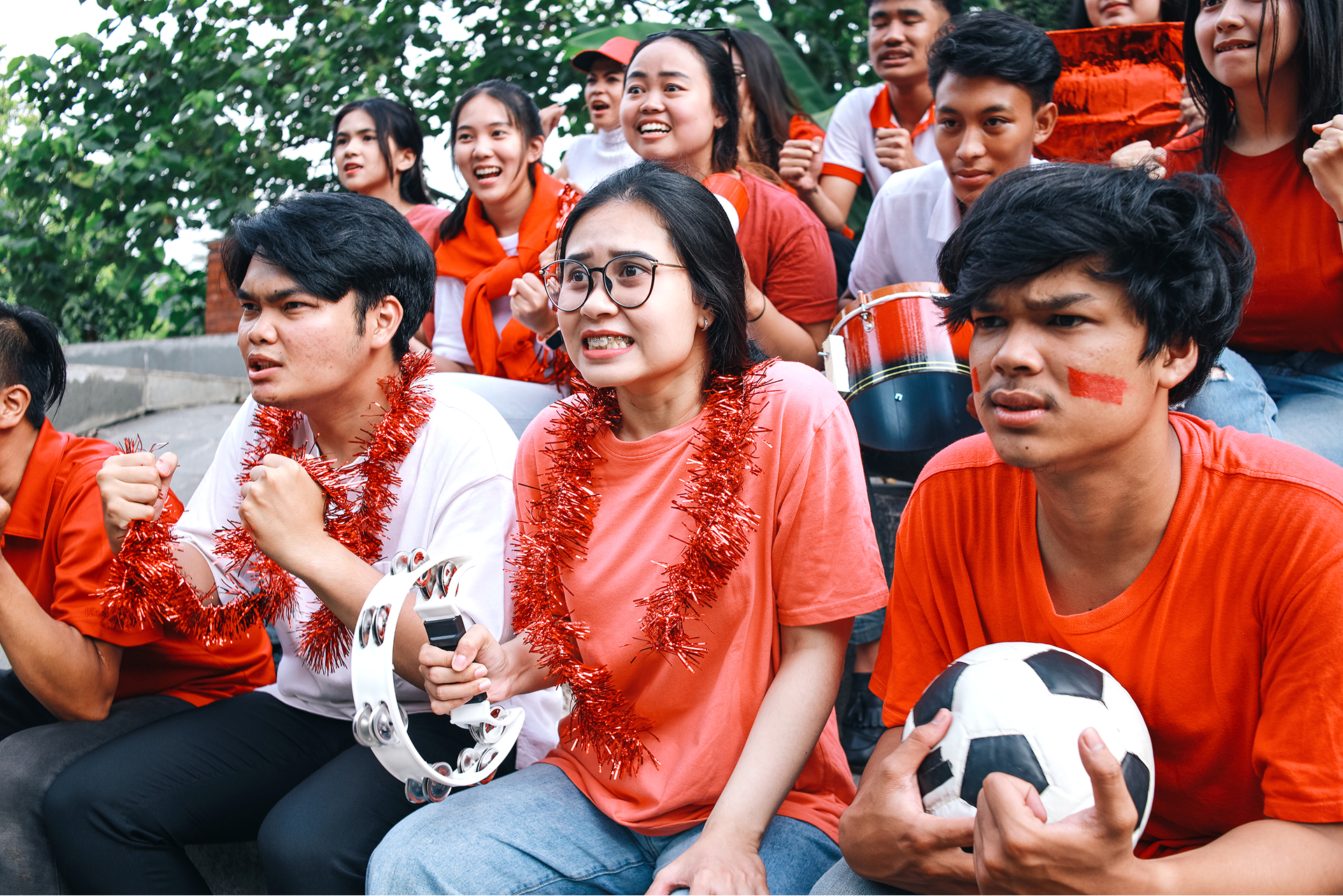 Football fans cheering – Bolt Insight The Honesty Gap research
